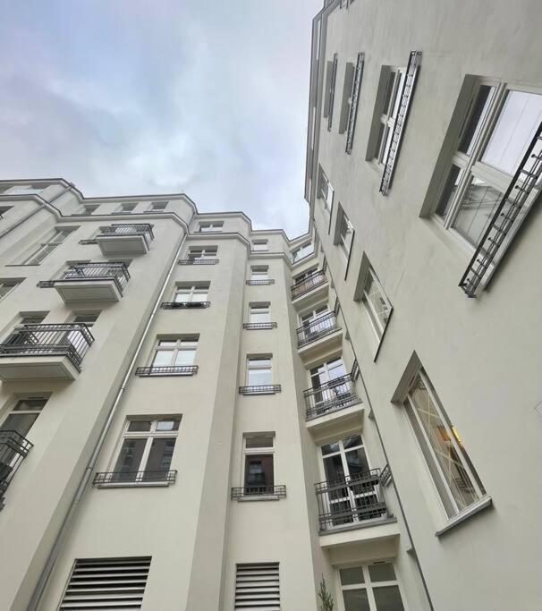 Cute Apartment Perfect For Business And Travel. Varsovie Extérieur photo