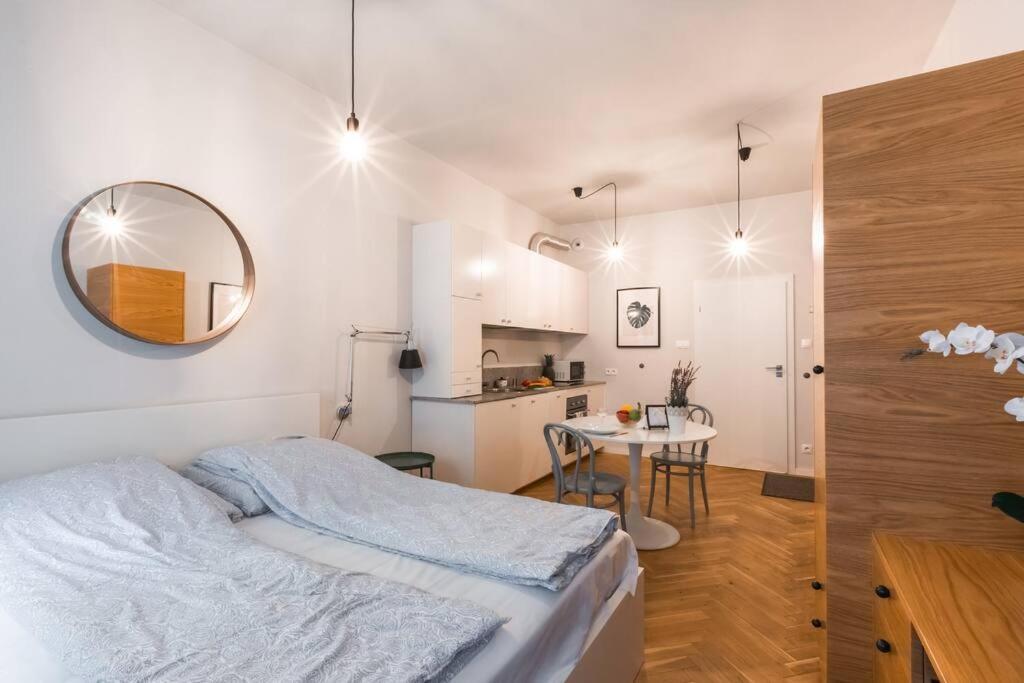 Cute Apartment Perfect For Business And Travel. Varsovie Extérieur photo